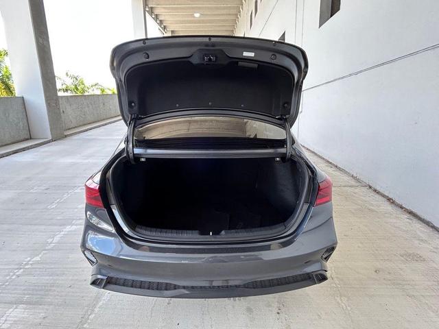Photo of 2023 Gravity Gray Kia Forte