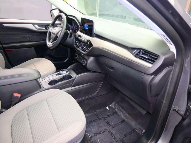 Photo of 2021 Gray Ford Escape