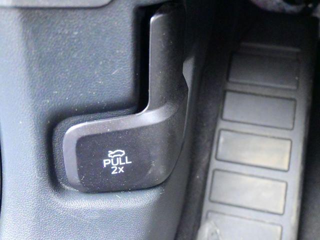 Photo of 2021 Gray Ford Escape