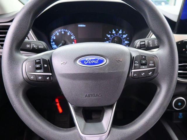 Photo of 2021 Gray Ford Escape