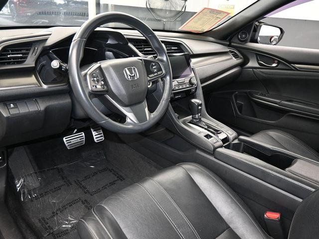 Photo of 2018 Black Honda Civic