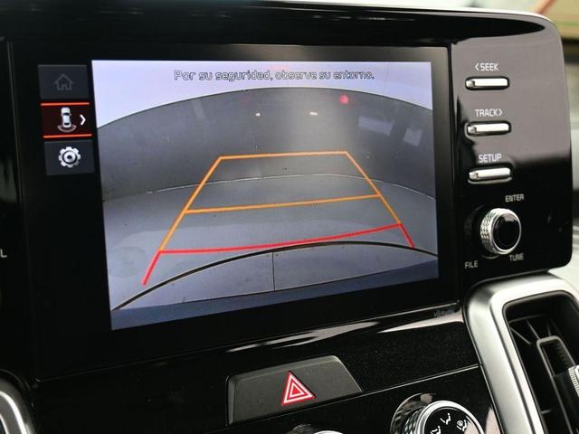 Photo of 2022 Everlasting Silver Kia Sorento