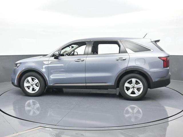 Photo of 2022 Everlasting Silver Kia Sorento