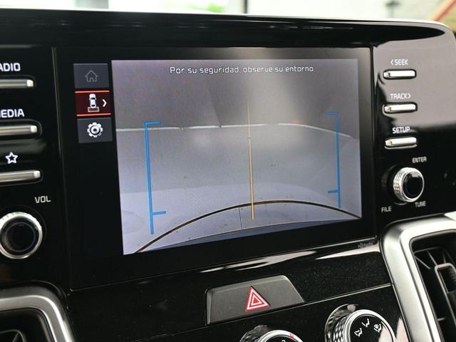 Photo of 2022 Everlasting Silver Kia Sorento