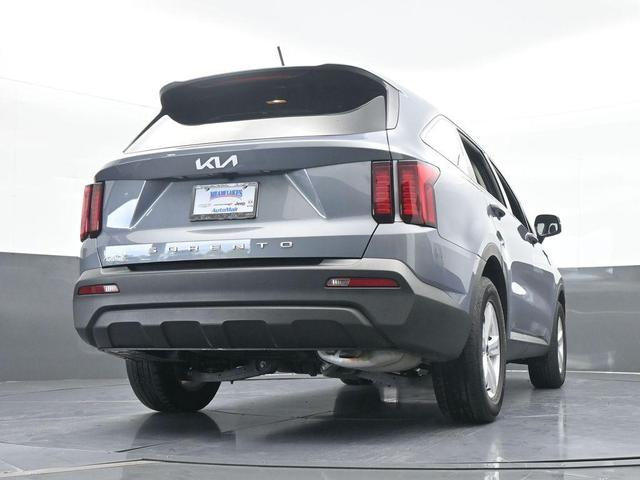 Photo of 2022 Everlasting Silver Kia Sorento