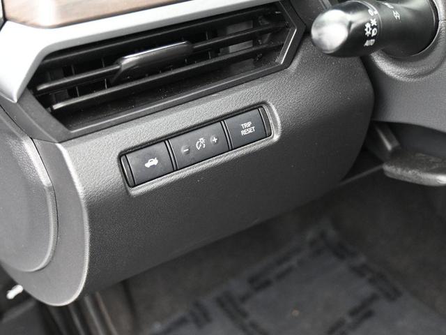 Photo of 2023 Brilliant Silver Metallic Nissan Altima