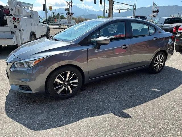 Photo of 2021 Gun Metallic Nissan Versa