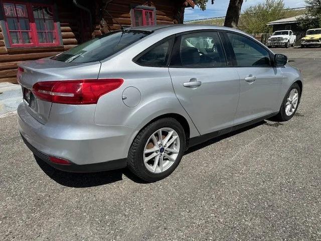 Photo of 2017 Ingot Silver Metallic Ford Focus