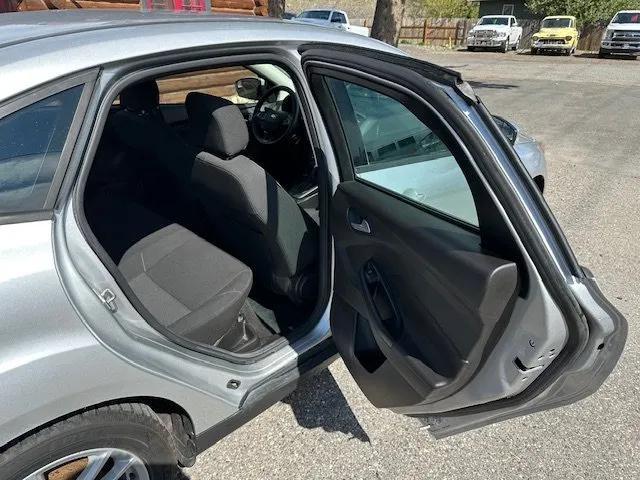Photo of 2017 Ingot Silver Metallic Ford Focus