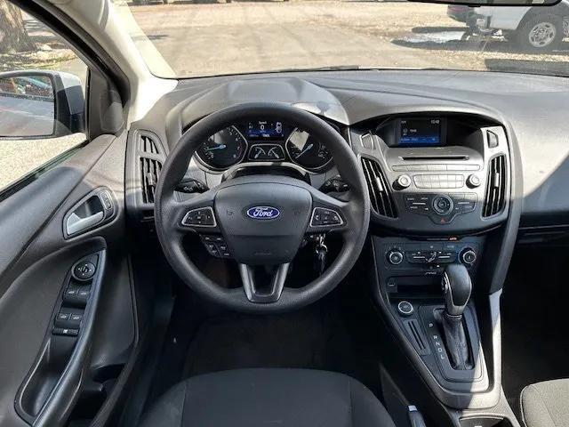 Photo of 2017 Ingot Silver Metallic Ford Focus