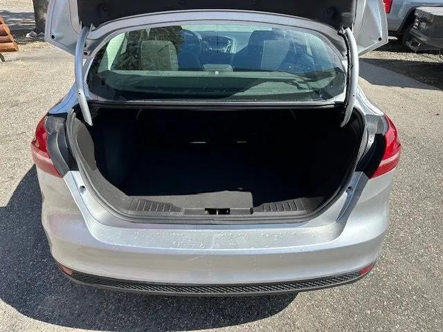 Photo of 2017 Ingot Silver Metallic Ford Focus