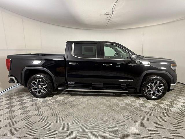 Photo of 2025 Onyx Black GMC Sierra 1500