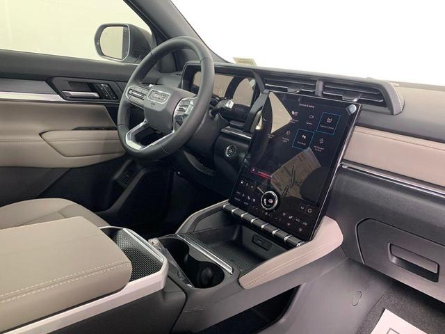 Photo of 2026 Summit White GMC Terrain