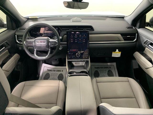 Photo of 2026 Summit White GMC Terrain