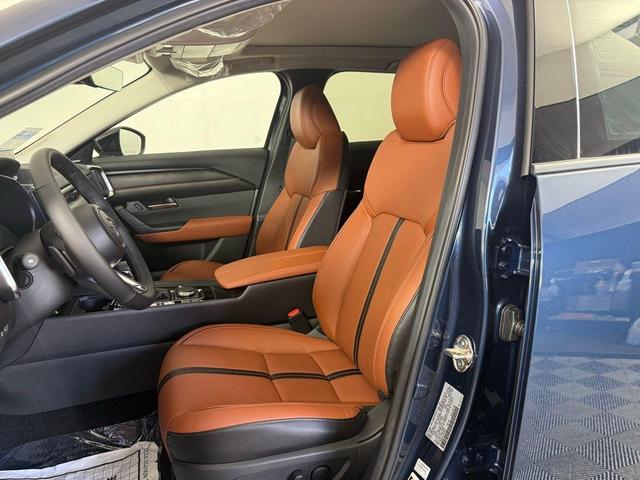 Photo of 2025 Blue Mazda CX-50