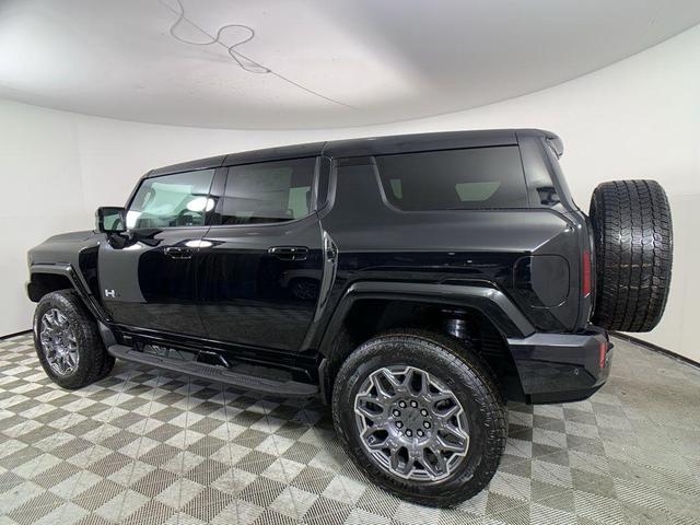 Photo of 2025 Black GMC HUMMER EV SUV