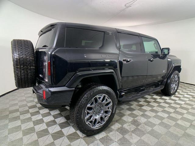 Photo of 2025 Black GMC HUMMER EV SUV