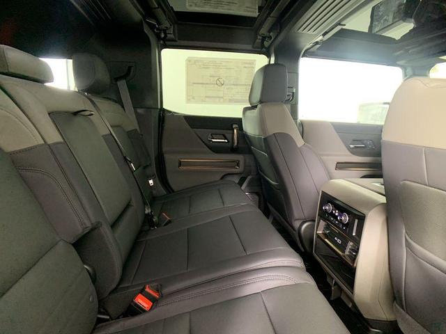 Photo of 2025 Black GMC HUMMER EV SUV