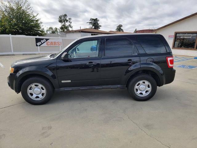 Photo of 2008 Black Ford Escape