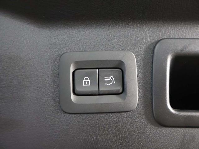 Photo of 2025 Jet Black Mica Mazda CX-90