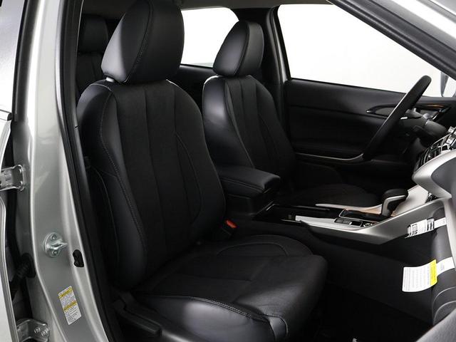 Photo of 2025 Alloy Silver Metallic Mitsubishi Eclipse Cross