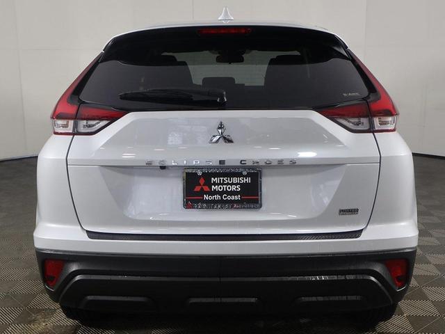 Photo of 2025 White Diamond Mitsubishi Eclipse Cross