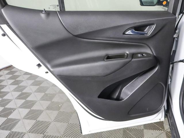 Photo of 2021 Summit White Chevrolet Equinox