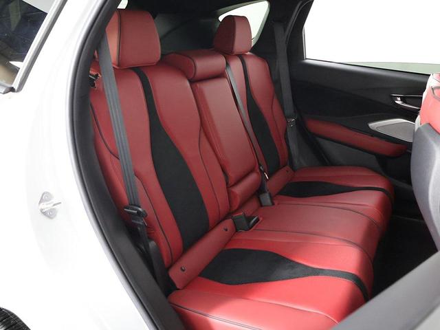 Photo of 2024 Platinum White Pearl Acura RDX