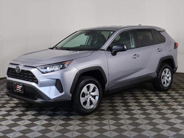 Photo of 2022 Silver Sky Metallic Toyota RAV4