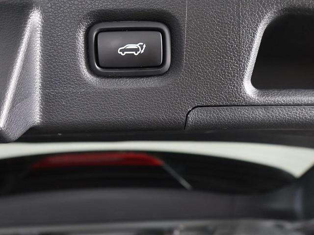 Photo of 2022 Hampton Gray Hyundai SANTA FE