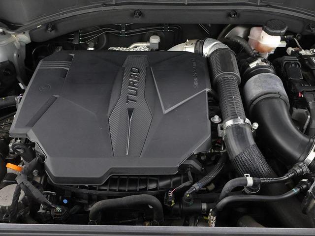 Photo of 2022 Hampton Gray Hyundai SANTA FE
