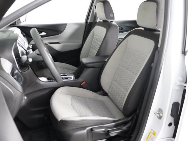 Photo of 2023 Summit White Chevrolet Equinox
