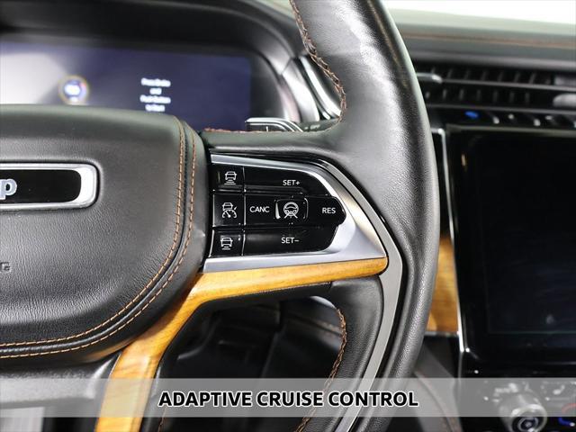 Photo of 2023 Diamond Black Crystal Pearlcoat Jeep Grand Cherokee 4xe