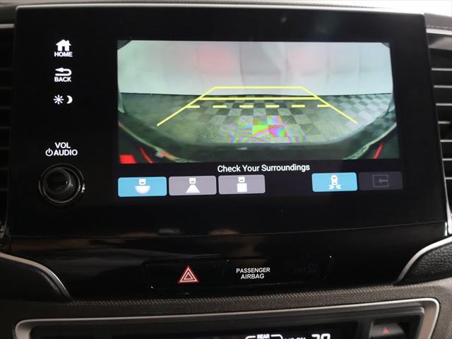 Photo of 2022 Crystal Black Pearl Honda Passport