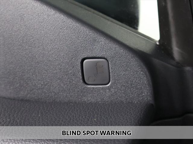 Photo of 2022 Crystal Black Pearl Honda Passport