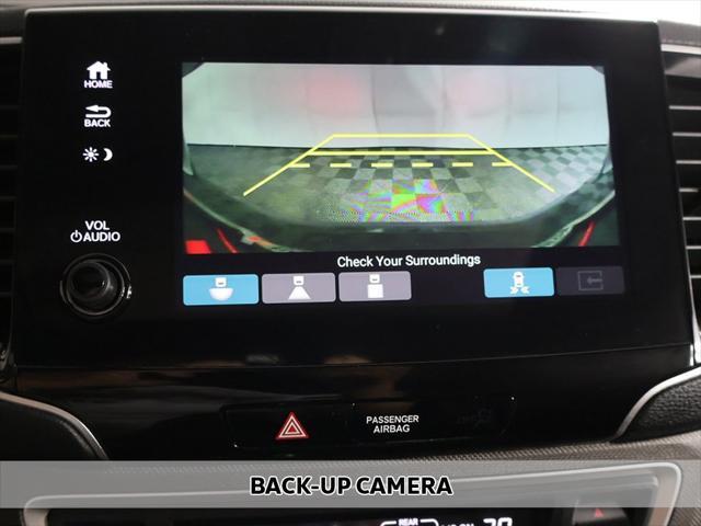 Photo of 2022 Crystal Black Pearl Honda Passport