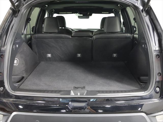 Photo of 2022 Crystal Black Pearl Honda Passport