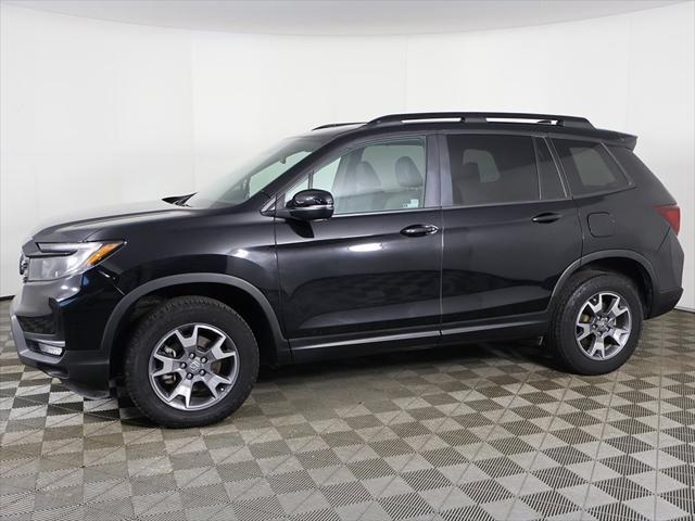 Photo of 2022 Crystal Black Pearl Honda Passport