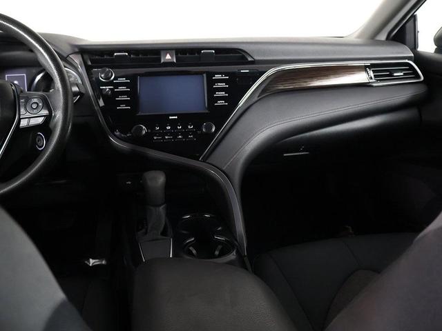 Photo of 2020 Midnight Black Metallic Toyota Camry