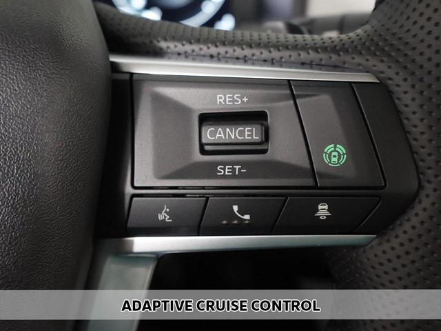 Photo of 2025 Black Diamond/Alloy Silver Roof Mitsubishi Outlander PHEV