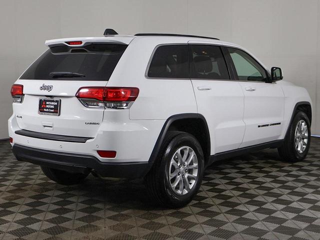 Photo of 2022 Bright White Clearcoat Jeep Grand Cherokee