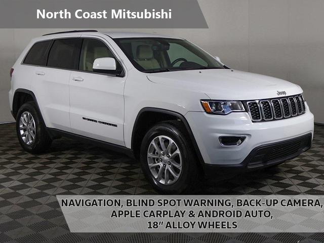 Photo of 2022 Bright White Clearcoat Jeep Grand Cherokee