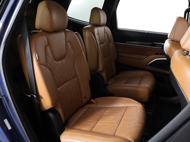 Photo of 2024 Midnight Lake Blue Kia Telluride