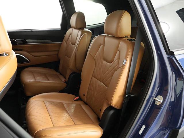 Photo of 2024 Midnight Lake Blue Kia Telluride