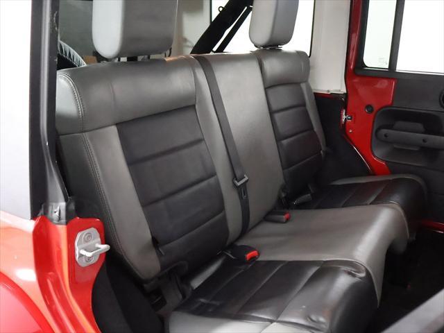 Photo of 2010 Flame Red Clearcoat Jeep Wrangler Unlimited