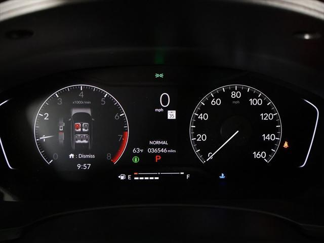 Photo of 2022 Platinum White Pearl Honda Civic