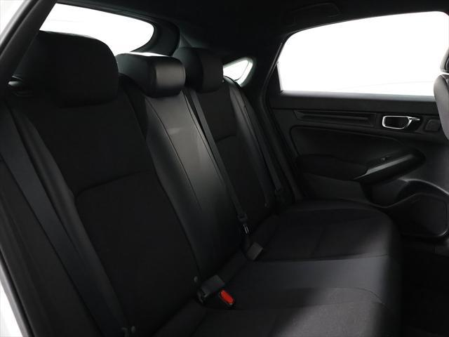 Photo of 2022 Platinum White Pearl Honda Civic