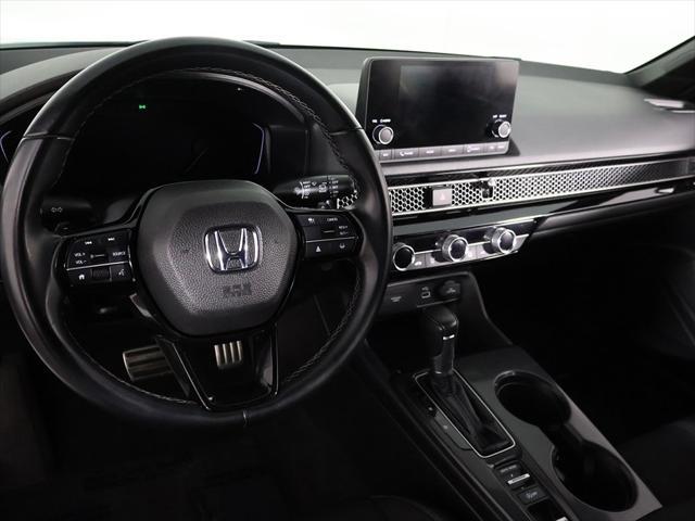 Photo of 2022 Platinum White Pearl Honda Civic