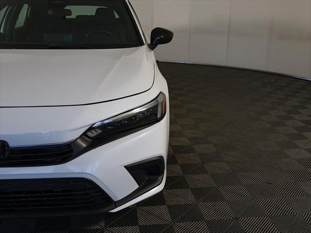 Photo of 2022 Platinum White Pearl Honda Civic