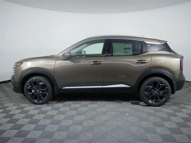 Photo of 2025 Canyon Bronze M Nissan Kicks